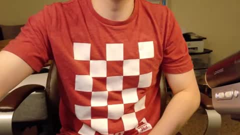 Snapshot of isaac_sheffield chatting on January 24, 2025, 6:56 pm isaac online show from January 24, 2025, 6:56 pm