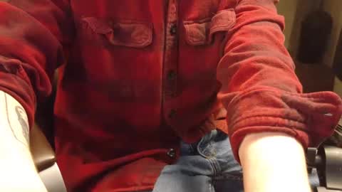 Snapshot of isaac_sheffield chatting on February 15, 2025, 1:27 pm isaac online show from February 15, 2025, 1:27 pm