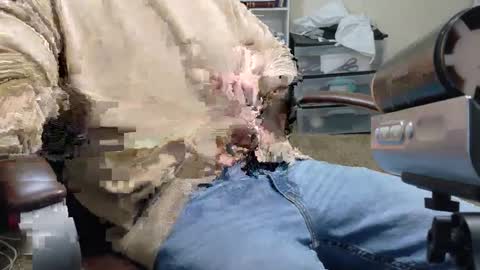 Snapshot of isaac_sheffield chatting on February 18, 2025, 2:27 am isaac online show from February 18, 2025, 2:27 am