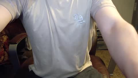 Snapshot of isaac_sheffield chatting on February 27, 2025, 2:43 pm isaac online show from February 27, 2025, 2:43 pm