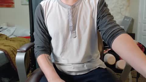 Snapshot of isaac_sheffield chatting on September 30, 2025, 3:33 am isaac online show from September 30, 2025, 3:33 am