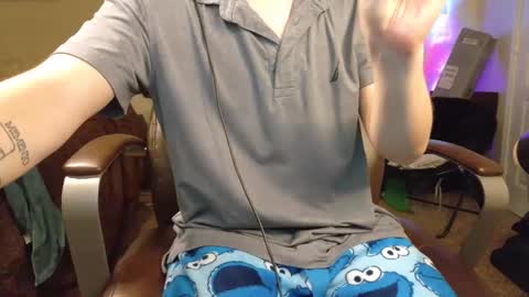 Snapshot of isaac_sheffield chatting on October 9, 2025, 1:58 am isaac online show from October 9, 2025, 1:58 am