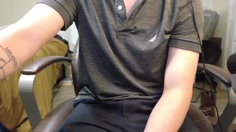 Snapshot of isaac_sheffield chatting on October 11, 2025, 11:25 pm isaac online show from October 11, 2025, 11:25 pm