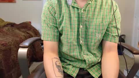 Snapshot of isaac_sheffield chatting on November 12, 2025, 4:02 am isaac online show from November 12, 2025, 4:02 am