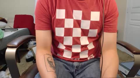 Snapshot of isaac_sheffield chatting on November 19, 2025, 3:50 am isaac online show from November 19, 2025, 3:50 am