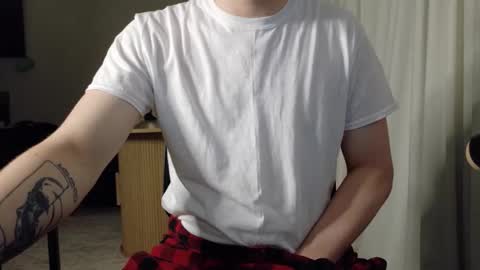 isaac online show from May 3, 2026, 2:06 am