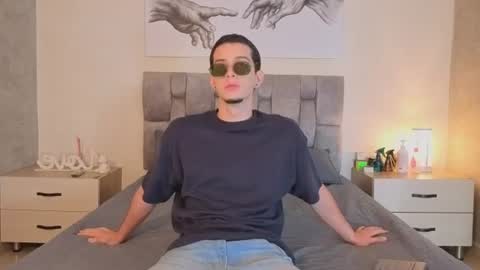 Snapshot of isaacblaze_ chatting on July 7, 2026, 3:42 am isaacblaze online show from July 7, 2026, 3:42 am