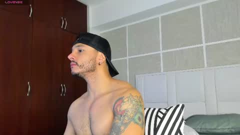 Isaac Surez online show from July 12, 2026, 1:02 pm