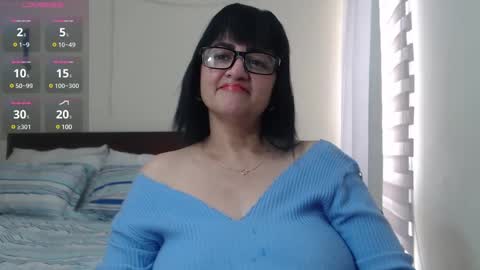 Snapshot of isabeel_sofia01 chatting on February 22, 2025, 6:52 pm Isabeel Sofia online show from February 22, 2025, 6:52 pm