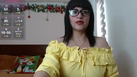 Snapshot of isabeel_sofia01 chatting on November 28, 2025, 4:42 pm Isabeel Sofia online show from November 28, 2025, 4:42 pm