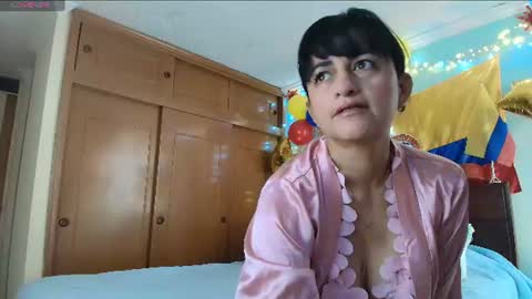 Isabeel Sofia online show from June 28, 2026, 12:33 pm