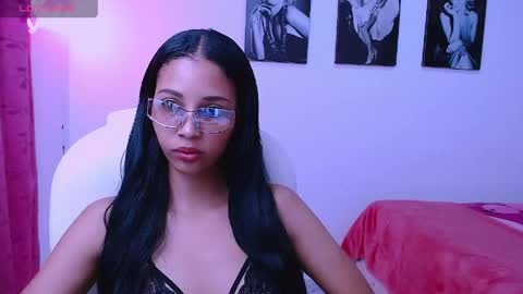 Snapshot of isabel_bailey chatting on May 24, 2026, 1:54 am isabel online show from May 24, 2026, 1:54 am