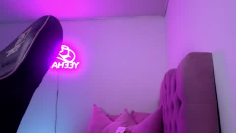 Snapshot of isabela_tay chatting on June 26, 2026, 11:58 am ISABELA online show from June 26, 2026, 11:58 am