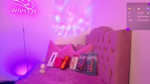 Snapshot of isabela_tay chatting on July 2, 2026, 11:49 am ISABELA online show from July 2, 2026, 11:49 am