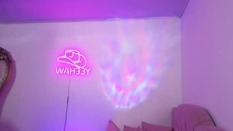 Snapshot of isabela_tay chatting on July 18, 2026, 11:36 am ISABELA online show from July 18, 2026, 11:36 am