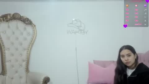 Snapshot of isabela_tay chatting on July 24, 2026, 11:30 am ISABELA online show from July 24, 2026, 11:30 am