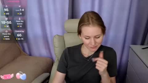 Snapshot of isabelallen chatting on February 5, 2025, 12:49 pm isabelallen online show from February 5, 2025, 12:49 pm