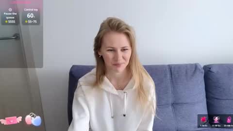 Snapshot of isabelallen chatting on February 25, 2025, 10:47 am isabelallen online show from February 25, 2025, 10:47 am