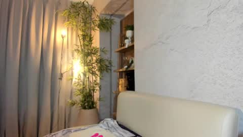 isabelastefano online show from July 29, 2026, 3:15 am