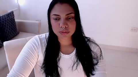Snapshot of isabelateran chatting on May 23, 2026, 6:34 pm isabelateran online show from May 23, 2026, 6:34 pm