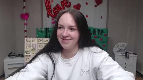 IsabelBlackberry online show from October 7, 2025, 5:26 am