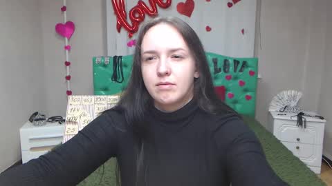 IsabelBlackberry online show from October 13, 2025, 5:18 am