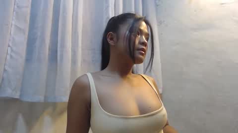 Snapshot of isabell2207 chatting on May 18, 2026, 9:09 pm Isabell online show from May 18, 2026, 9:09 pm