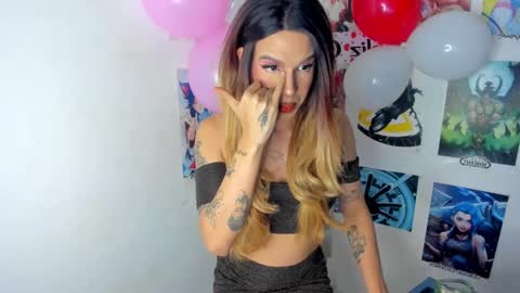 Snapshot of isabell_xstar chatting on December 13, 2024, 10:23 pm isa 3 online show from December 13, 2024, 10:23 pm