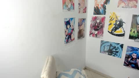 Snapshot of isabell_xstar chatting on January 22, 2025, 12:16 am isa 3 online show from January 22, 2025, 12:16 am