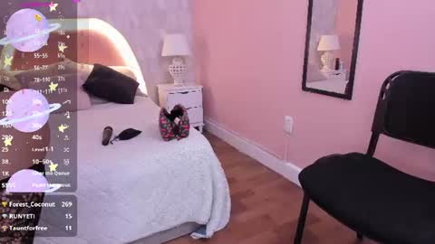 Snapshot of isabella__milf chatting on June 9, 2026, 7:14 pm isabella__milf online show from June 9, 2026, 7:14 pm