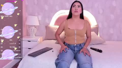Snapshot of isabella__milf chatting on July 15, 2026, 7:08 pm isabella__milf online show from July 15, 2026, 7:08 pm