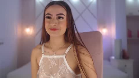 Isa  online show from October 1, 2025, 3:40 pm