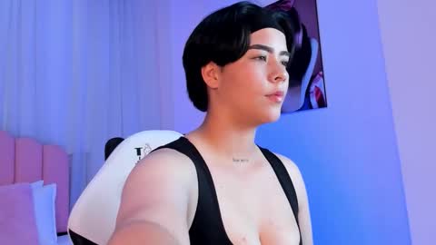 isabella_clarkk online show from March 4, 2026, 11:55 pm