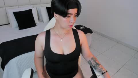 isabella_clarkk online show from March 10, 2026, 12:15 am