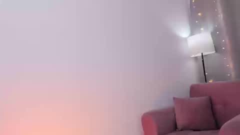 ISABELLA online show from March 12, 2026, 12:06 am