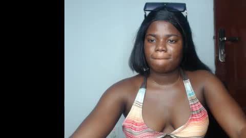 isabella online show from March 15, 2026, 6:52 am