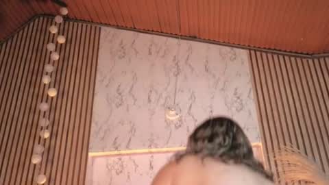 Snapshot of isabella_lt chatting on July 28, 2026, 3:21 pm online show from July 28, 2026, 3:21 pm