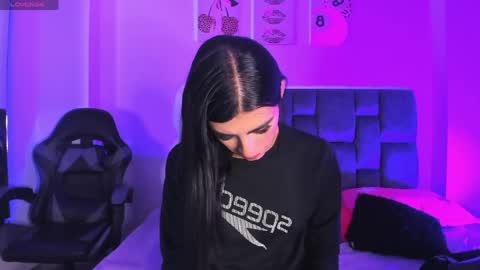 Isabella Moon9 online show from April 24, 2026, 11:56 am