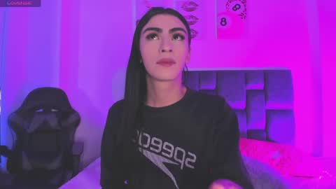 Isabella Moon9 online show from April 28, 2026, 12:10 pm