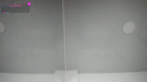 Snapshot of isabella_moon9 chatting on May 28, 2026, 11:51 am Isabella Moon9 online show from May 28, 2026, 11:51 am