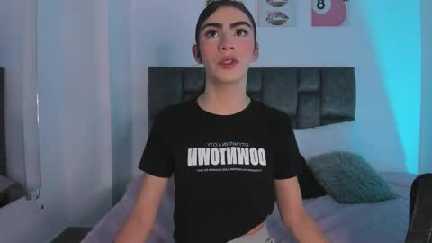 Snapshot of isabella_moon9 chatting on June 5, 2026, 11:38 am Isabella Moon9 online show from June 5, 2026, 11:38 am