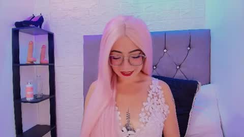 Snapshot of isabella_noir1 chatting on June 12, 2026, 9:57 pm Isabella online show from June 12, 2026, 9:57 pm
