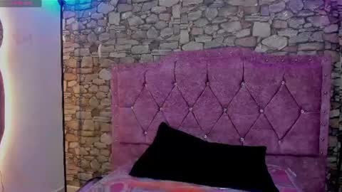 Snapshot of isabella_noir1 chatting on July 20, 2026, 7:38 pm Isabella online show from July 20, 2026, 7:38 pm