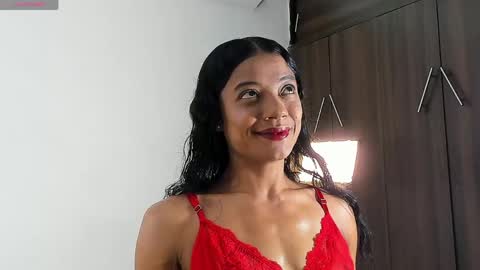 Snapshot of isabella_savina chatting on June 5, 2026, 10:48 pm Isabella online show from June 5, 2026, 10:48 pm