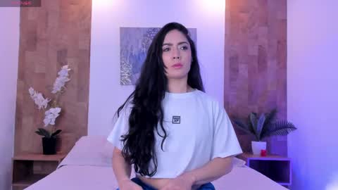 isabella_winkler online show from April 30, 2026, 12:22 pm