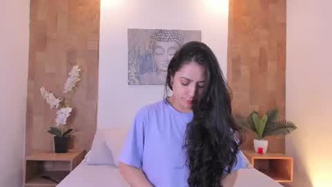 Snapshot of isabella_winkler chatting on July 1, 2026, 11:45 am isabella_winkler online show from July 1, 2026, 11:45 am