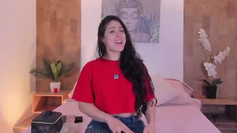 Snapshot of isabella_winkler chatting on July 11, 2026, 11:57 am isabella_winkler online show from July 11, 2026, 11:57 am