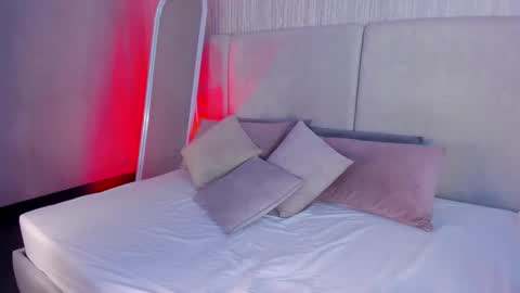 isabellaa_palacios online show from February 3, 2026, 3:50 pm