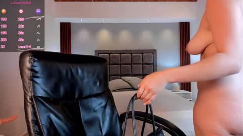 Isabella  Everyday From 0530 to 1430 Col Time online show from March 11, 2025, 7:14 pm