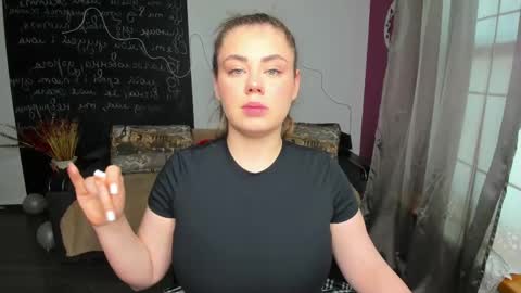 isabellabler online show from May 4, 2026, 11:39 am